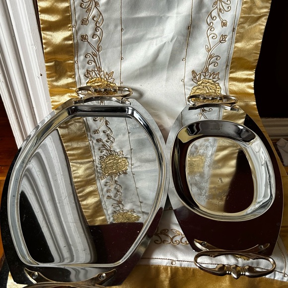 Vintage Kromex 14.5" and 17”” Chrome Serving Trays with Goldtone handles - Picture 3 of 6
